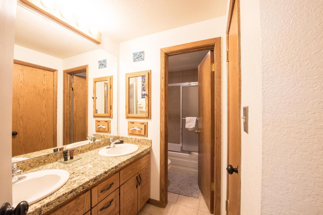 2 Bedroom Unit With Gorgeous Remodeled Kitchen Condo Crested Butte Kültér fotó